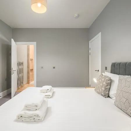 아파트 데스티니 스코틀랜드 - 세인트 앤드류 스퀘어 아파트먼트