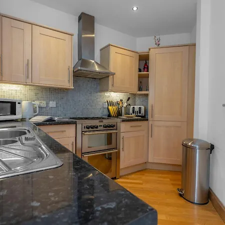 Apartment Old Town Romantic Getaway Edinburgh
