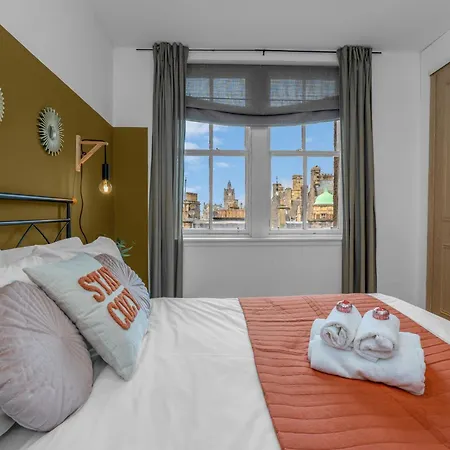 Old Town Romantic Getaway *