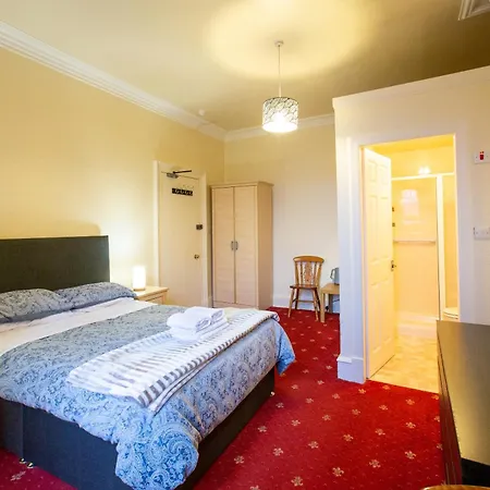 Sailte House Guest house *