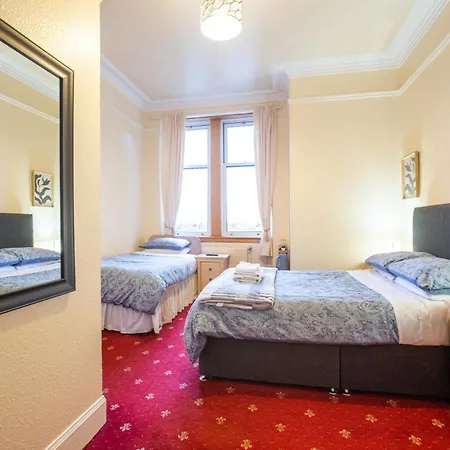 Sailte House Guest house *