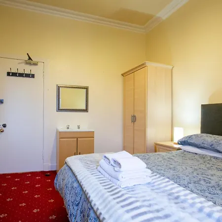 Guest house Sailte House *
