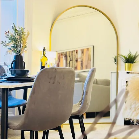 Deluxe Centre Edimburgo