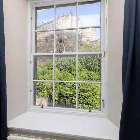 Apartment The Heart Of Old Town With Castle Views *