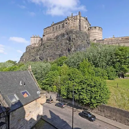 Lejlighed The Heart Of Old Town With Castle Views