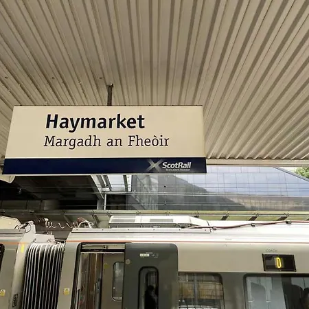 1 Bedrooms Flat In Haymarket, Heart Of Flat Sleeps 4 Lejlighed *