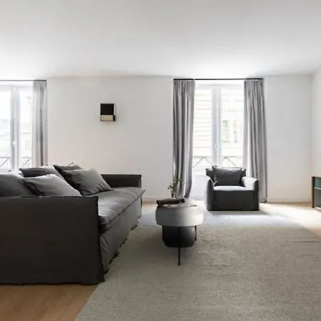 Luxury 3bdr Penthouse In