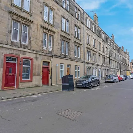 Apartman Centre - Tram - The Jameson