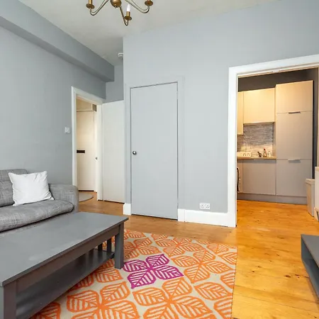 1 Bed In Leith Lägenhet Edinburg