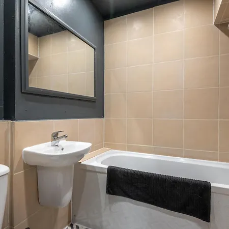Apartment 1 Bed In Leith *