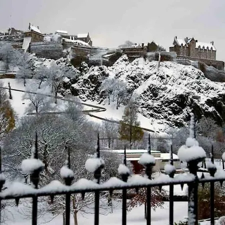 Luxury Centre Apartment Edinburgh