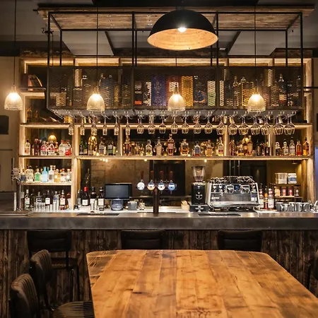 Code Pod - The Court - Edimburgo