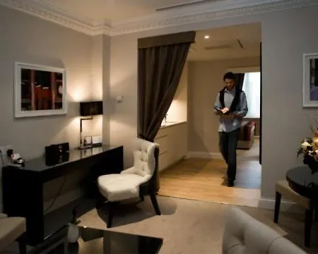Hotel Fraser 4*