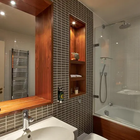 Fraser Apartmanhotel