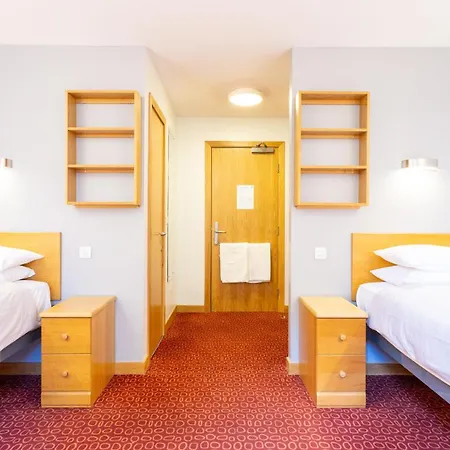 Summer At The Of דירה אדינבורו