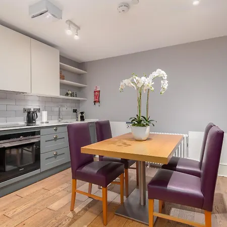 苏格兰迪斯提尼公寓 - 酿酒屋 *