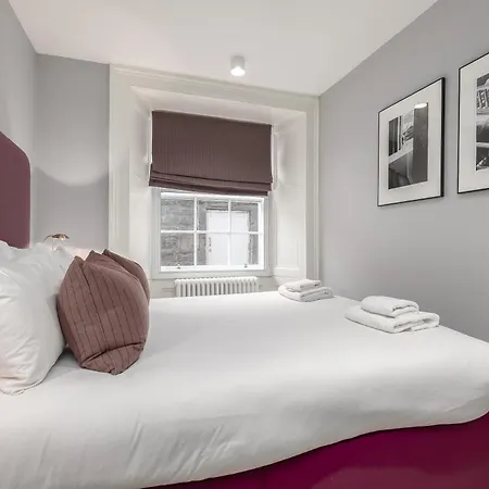 Destiny Scotland - Distillers House Apartman Edinburgh
