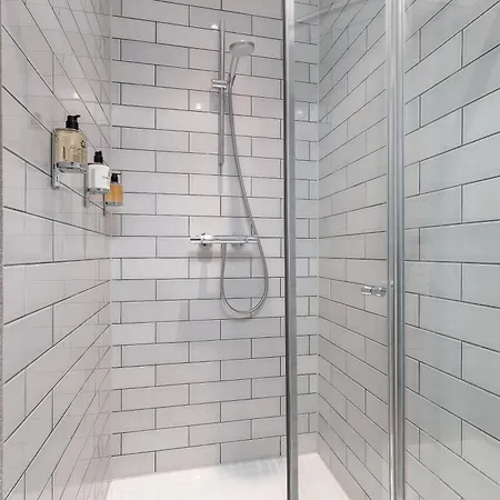 Destiny Scotland - Distillers House *