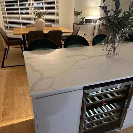 Lux 2 Bedroom Ground Floor *