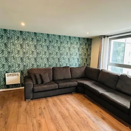 Britannia Эдинбург