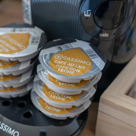 1 Double In Shared In With Free Parking Эдинбург