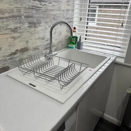 Break Apartment