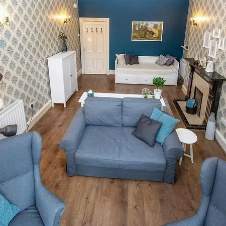 Apartment Bright Spacious Centre *