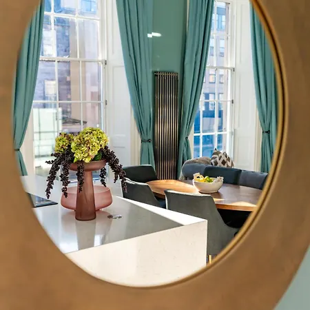 Dragon Luxury At 8 Albyn Place * Edimburgo