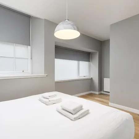 Destiny Scotland At Canning Street Lane * Edimburgo