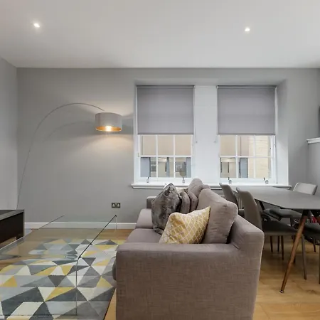 Destiny Scotland At Canning Street Lane Edimburgo