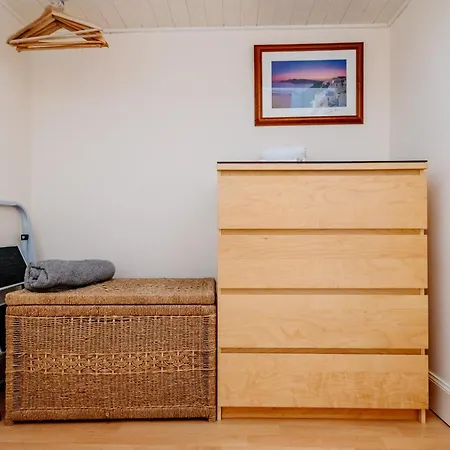 Apartment Delightful Ground Floor Newington Flat