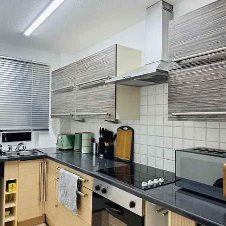 Apartamento Cozy Flat Near Castle And With Free Private Parking