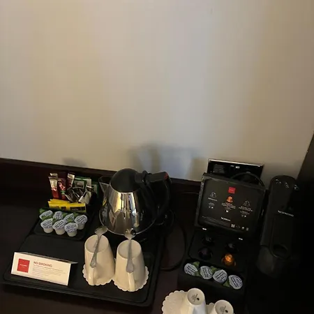Leonardo Hotel