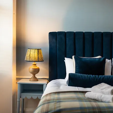 No. 53 Frederick Street Гостевой дом 3*