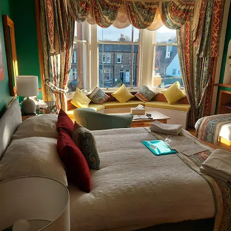 Bed & Breakfast Another