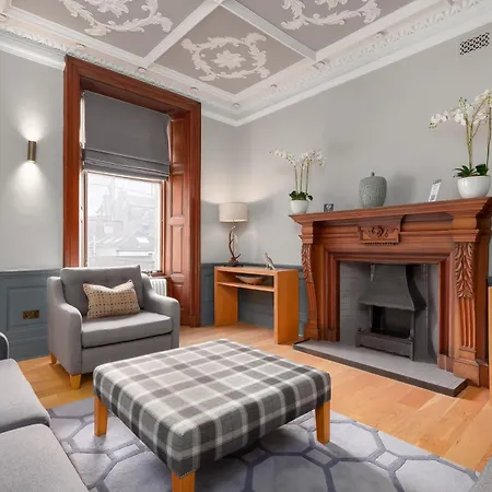 苏格兰迪斯提尼公寓 - 酿酒屋 *