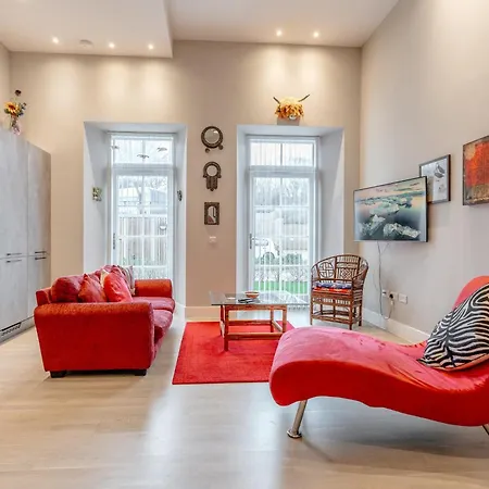 Unique Two Bed In Edimburgo