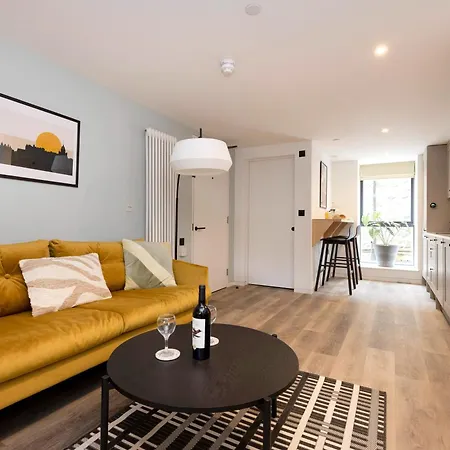 Appartement Charming Near Holyrood Park & Calton Hill *