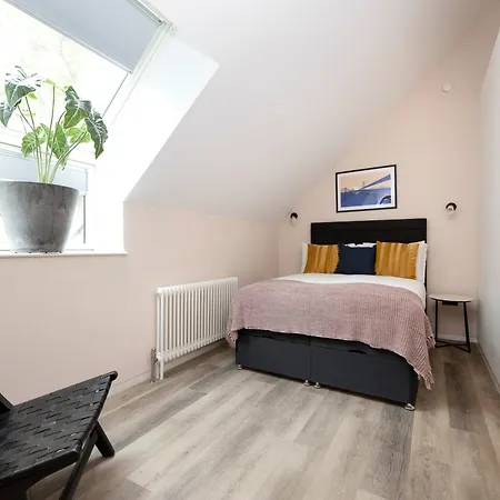 Charming Near Holyrood Park & Calton Hill Édimbourg