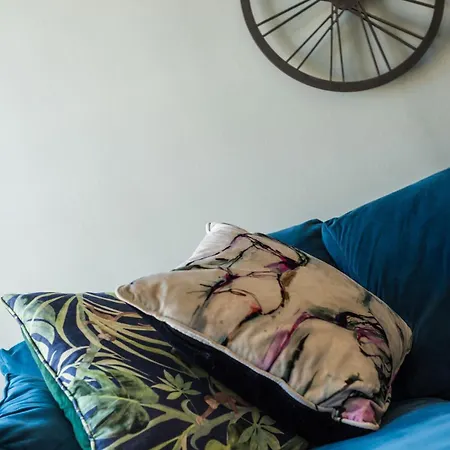 The Cobbled Rider * Edinburgh