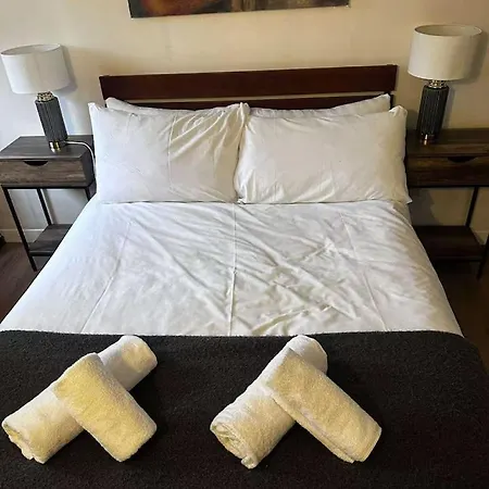 דירה 1 Bedroom Beachside Pass The Keys *