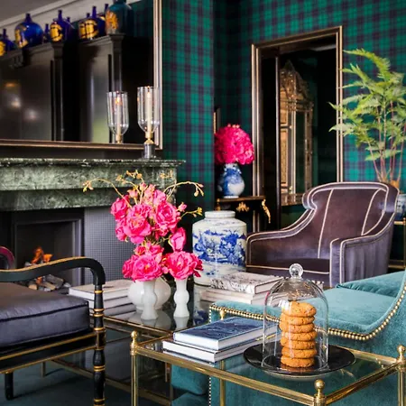 100 Princes Street Отель 5*