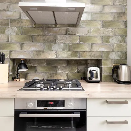 Joivy Beautiful Apartment, Private Garden, Calton Hill Эдинбург