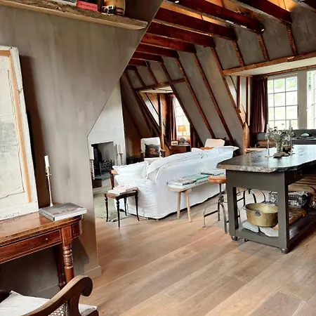 Ords Loft Royal Mile Historic