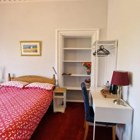 Mackenzie Guest house