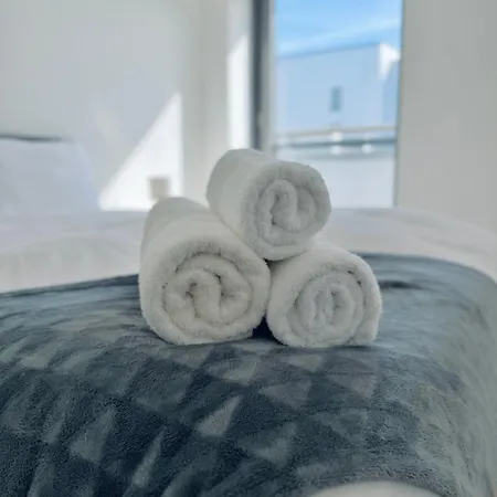 Modern Two Bedroom * Edinburgh