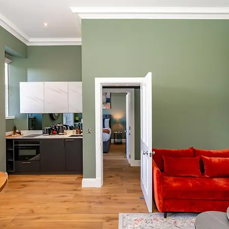 Daire Dragon Luxury At 9 Albyn Place