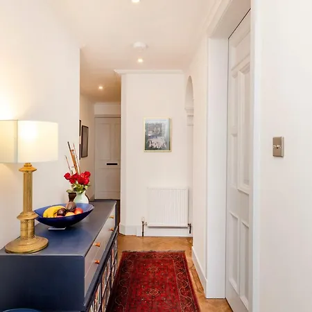 Joivy Spacious 2-bedroom Ground Floor Flat Apartament Edynburg