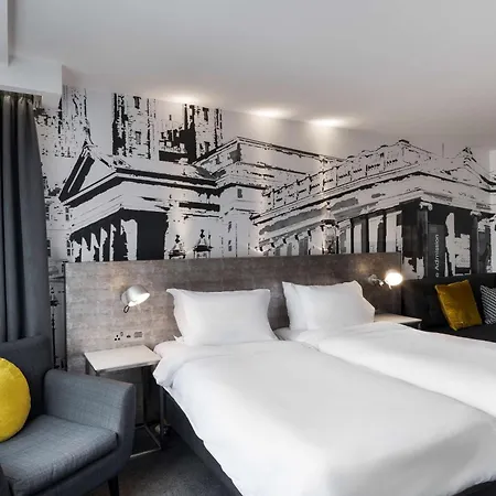 Hotell Radisson Blu Hotel, Centre 4*