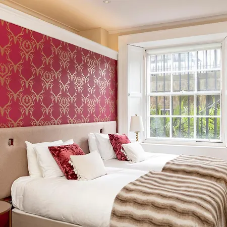 Apartmán Joivy Ultra Luxe Near Princes Street *